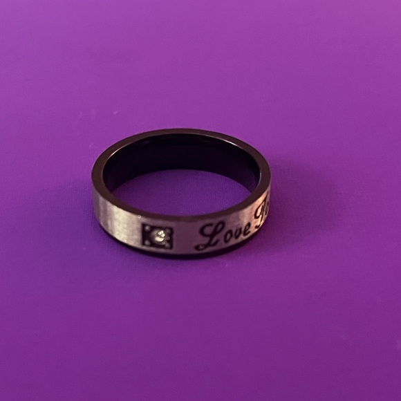 🆕Men’s size 11 ‘Love Token ring. Silver and purple. One tiny clear gem. NIB. - Picture 5 of 7